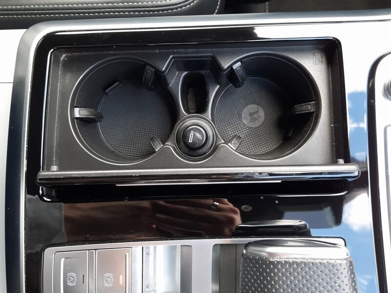 More views of Audi Q7