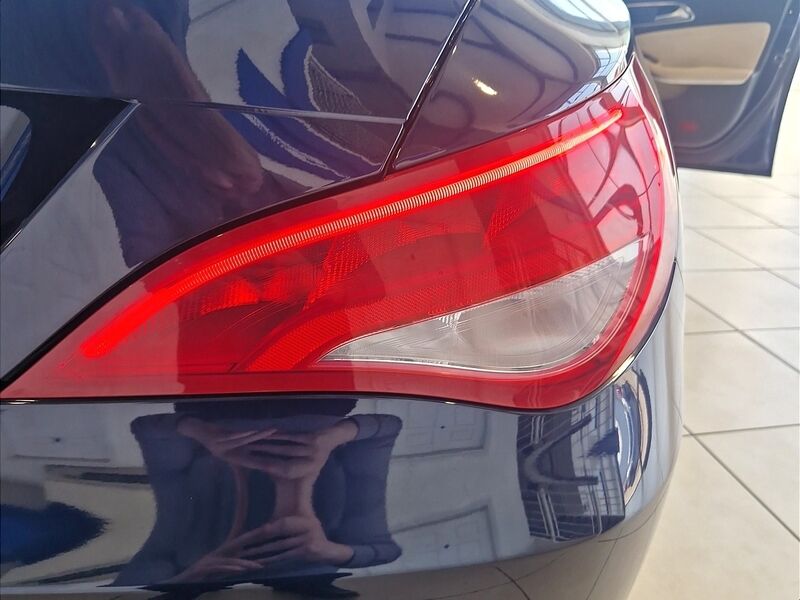 More views of Mercedes-Benz CLA