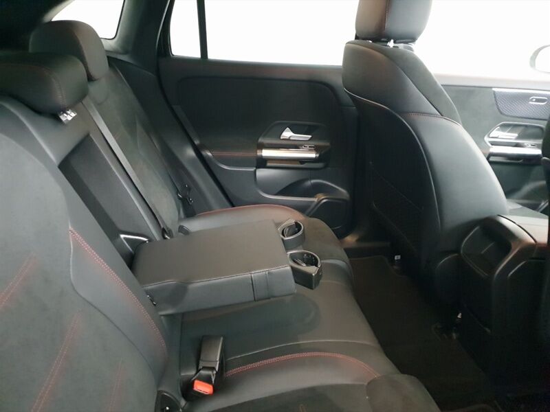 More views of Mercedes-Benz EQA