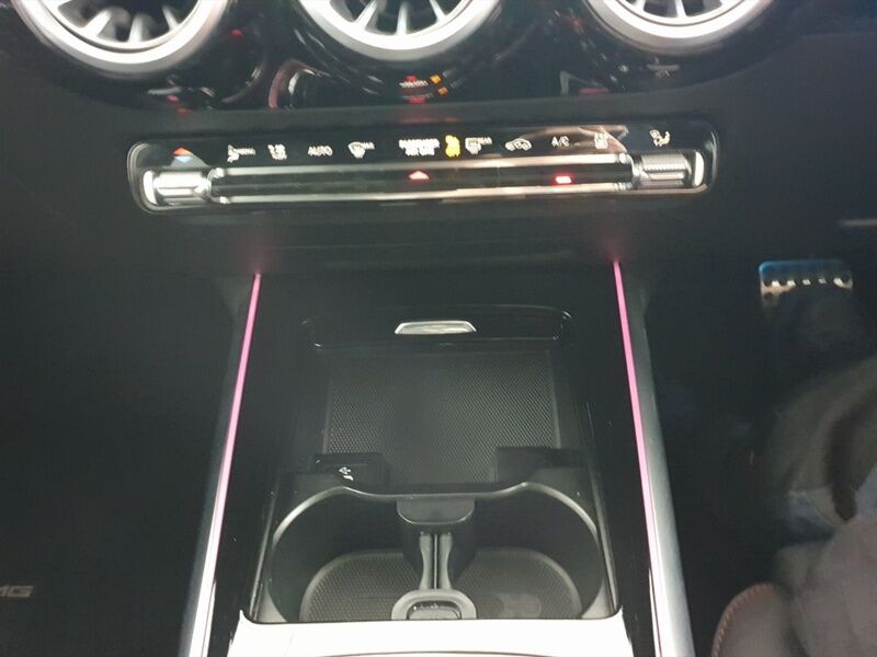 More views of Mercedes-Benz EQA