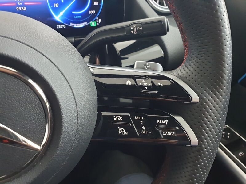 More views of Mercedes-Benz EQA
