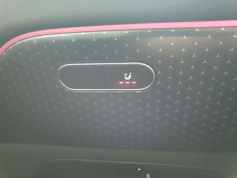 More views of Mercedes-Benz EQA
