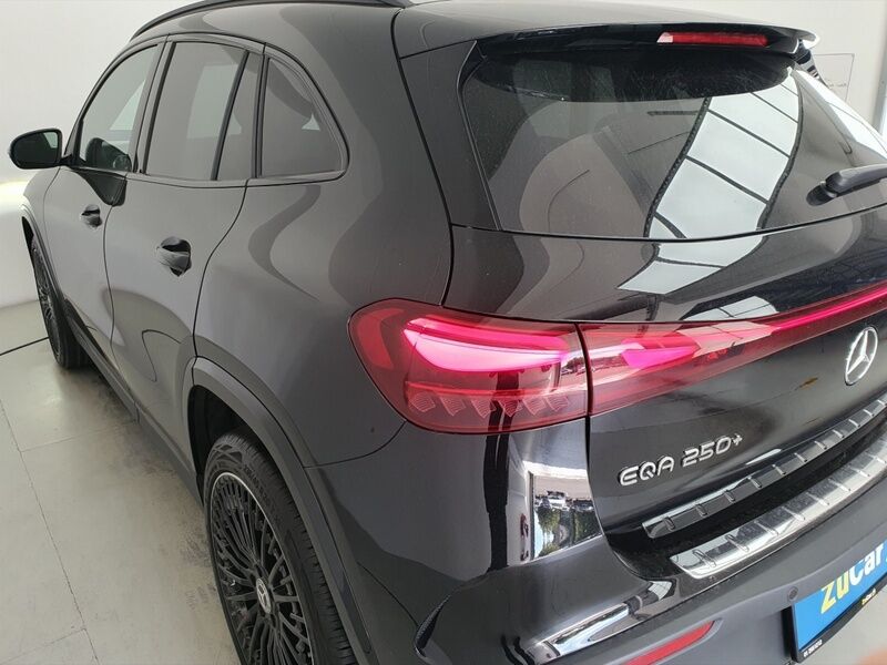 More views of Mercedes-Benz EQA