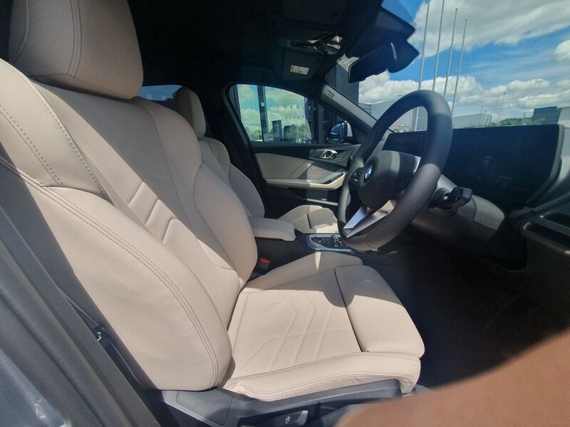 More views of BMW 1-Series