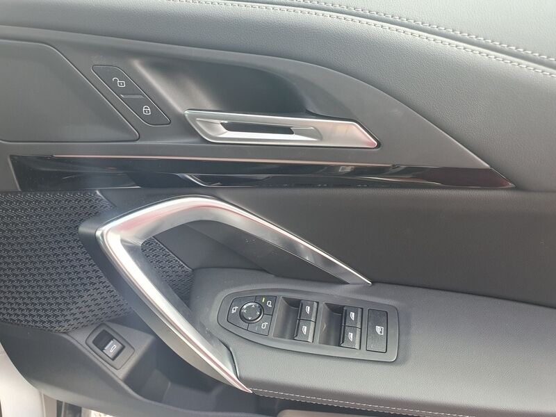 More views of BMW iX1
