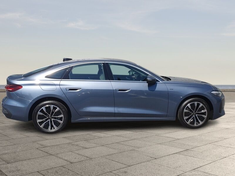 More views of Audi A5