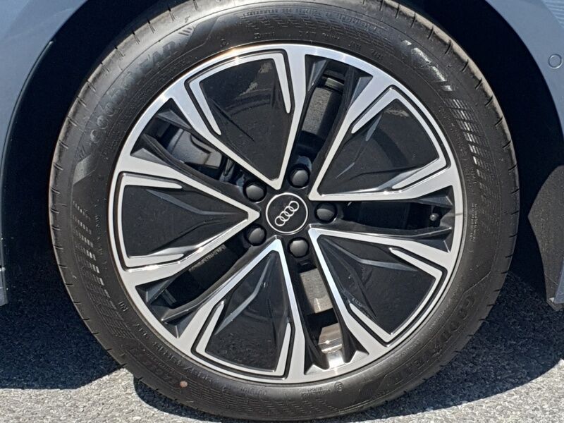 More views of Audi A5