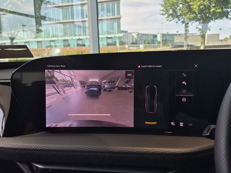 More views of Audi Q5