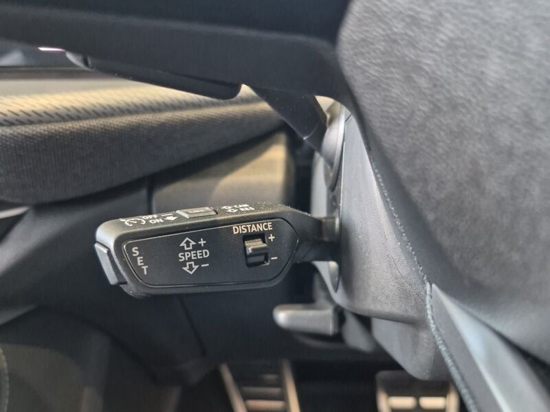 More views of Audi Q5