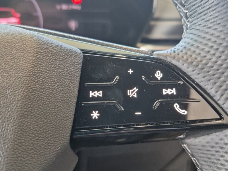 More views of Audi Q5