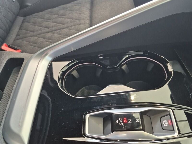 More views of Audi Q5