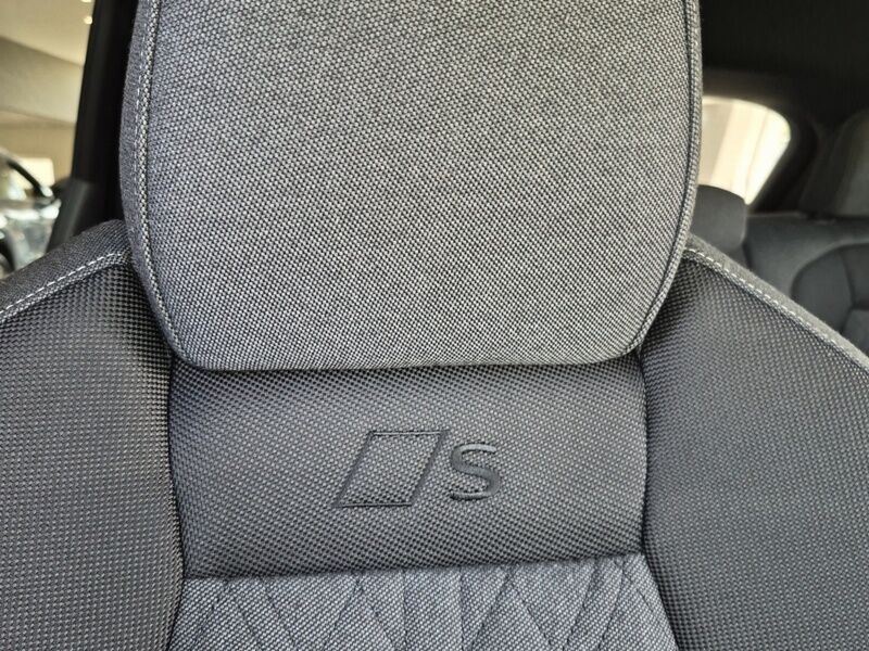 More views of Audi Q5