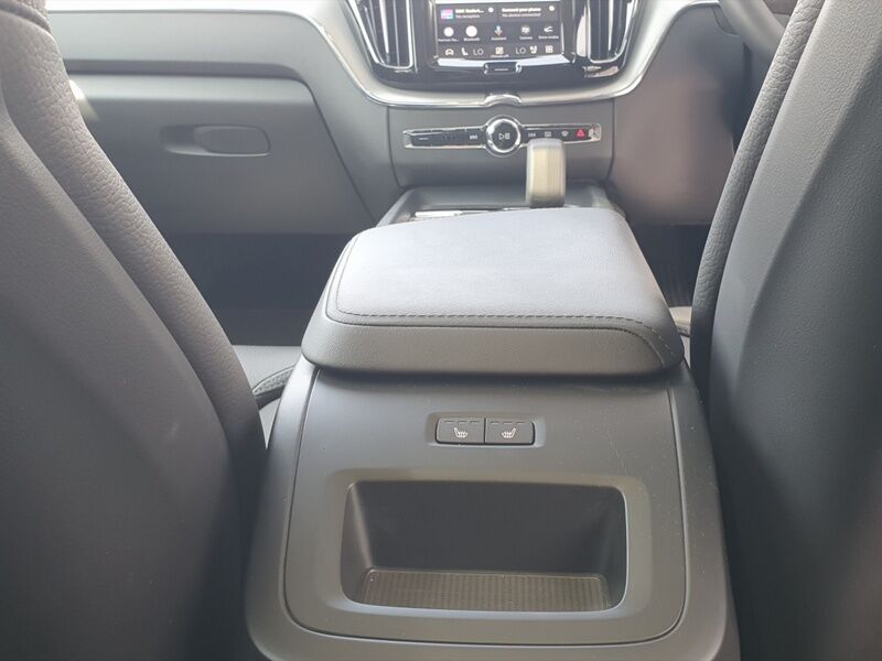 More views of Volvo XC60