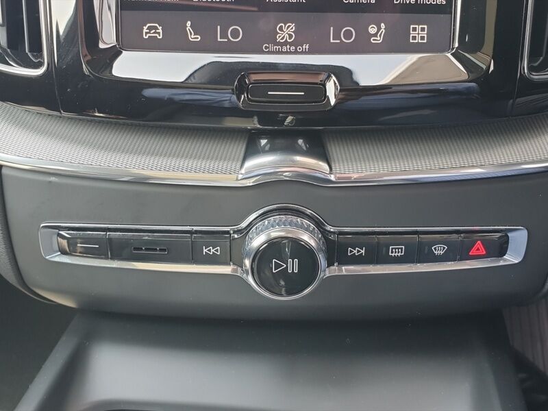 More views of Volvo XC60
