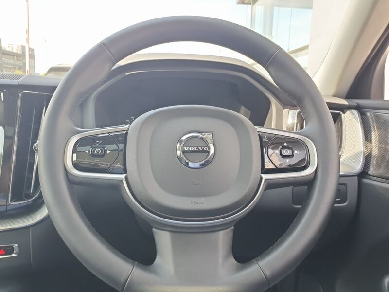 More views of Volvo XC60