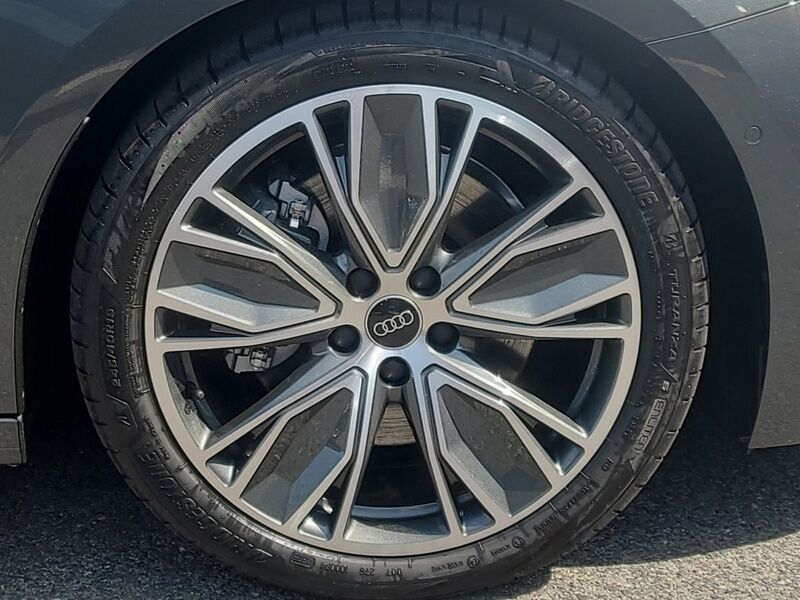 More views of Audi A5