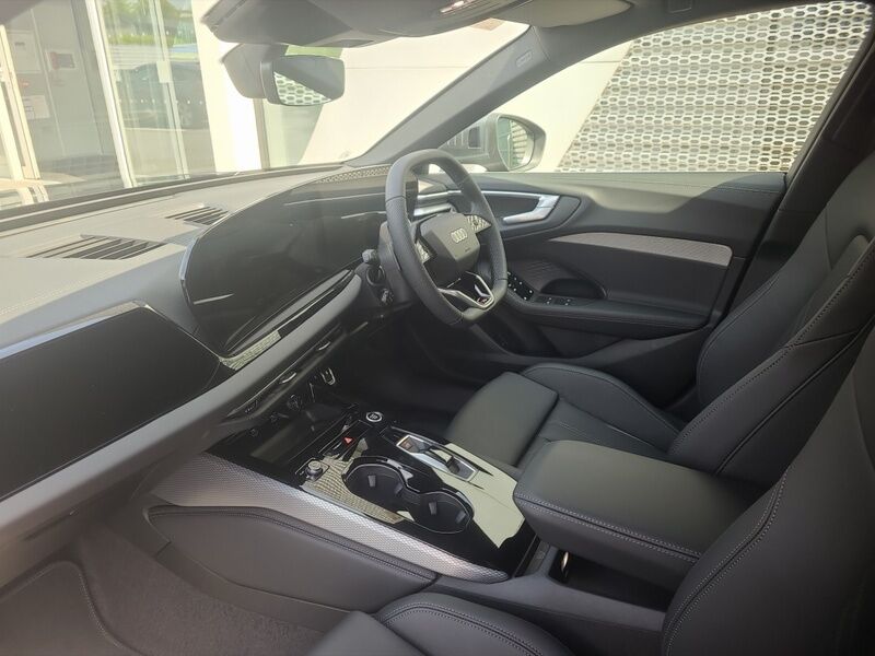 More views of Audi A5