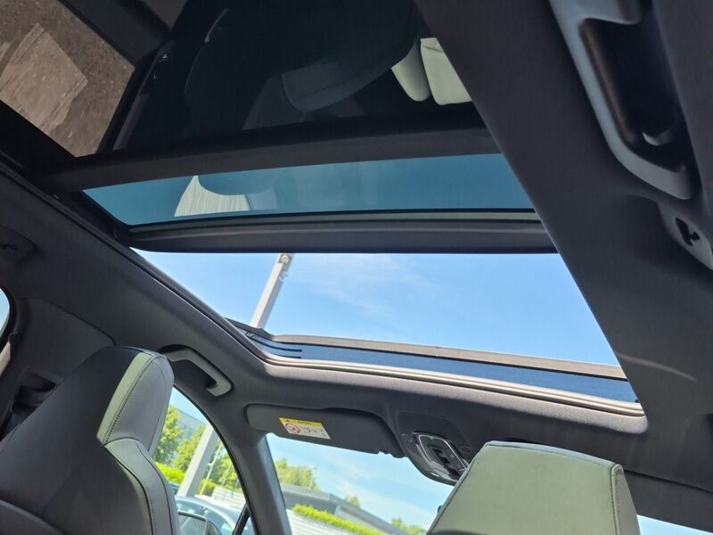More views of Audi Q7