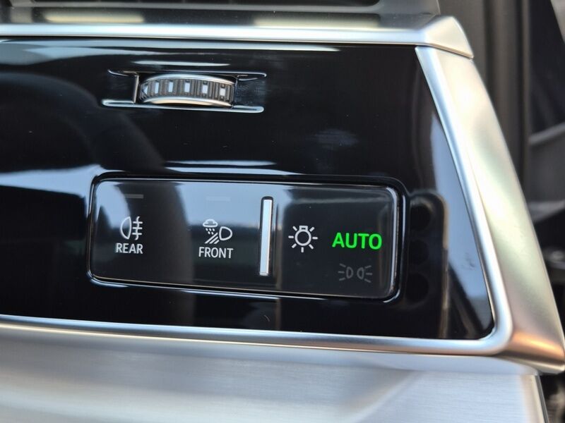 More views of Audi Q7