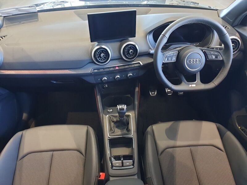 More views of Audi Q2