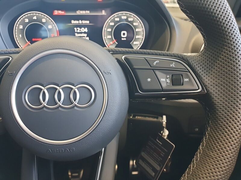 More views of Audi Q2