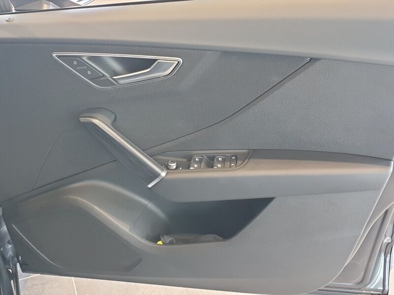 More views of Audi Q2