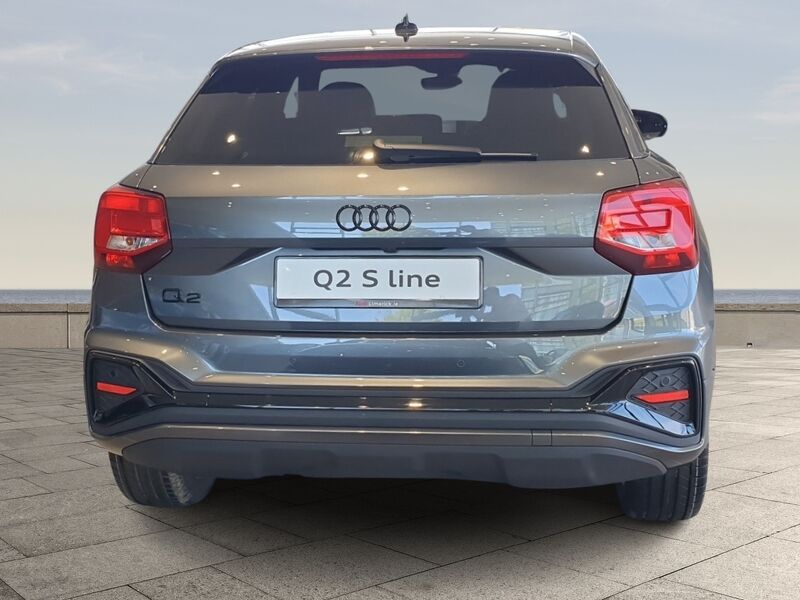 More views of Audi Q2