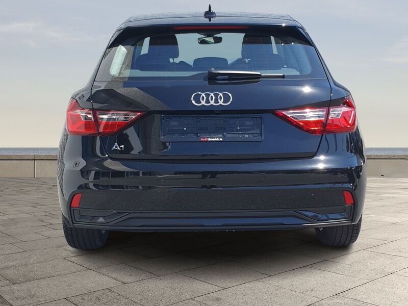 More views of Audi A1