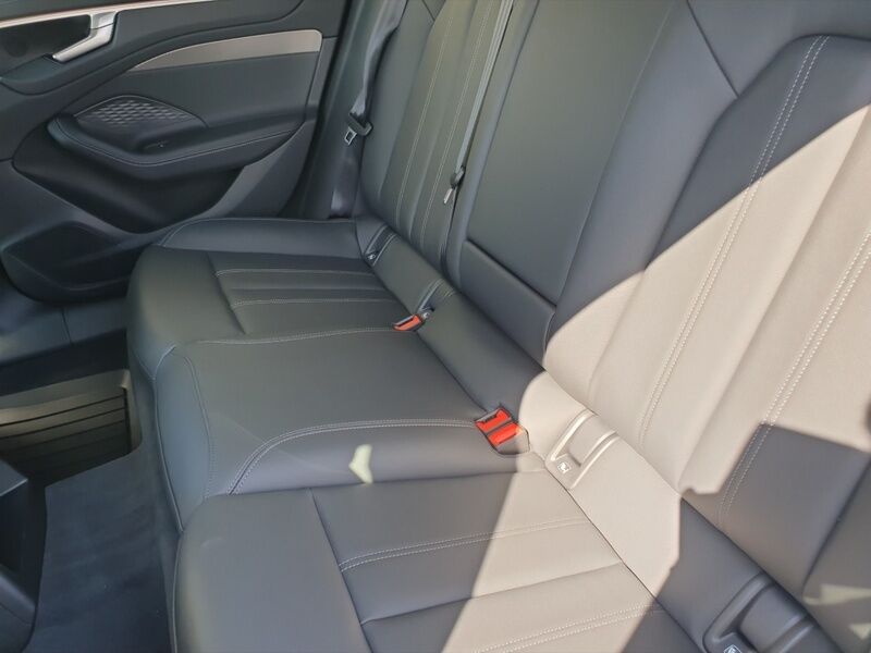 More views of Audi A6