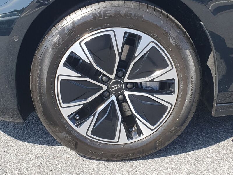 More views of Audi A6