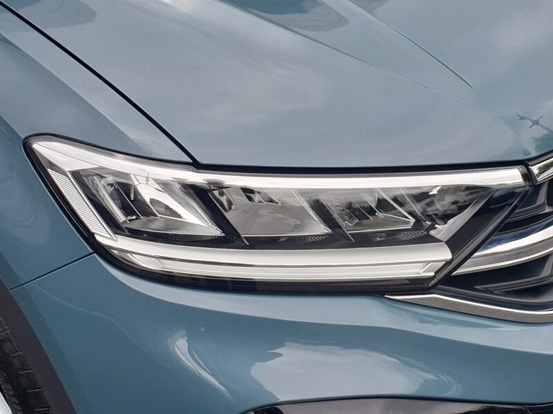 More views of Volkswagen T-Roc
