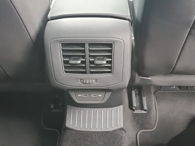 More views of Volkswagen T-Roc