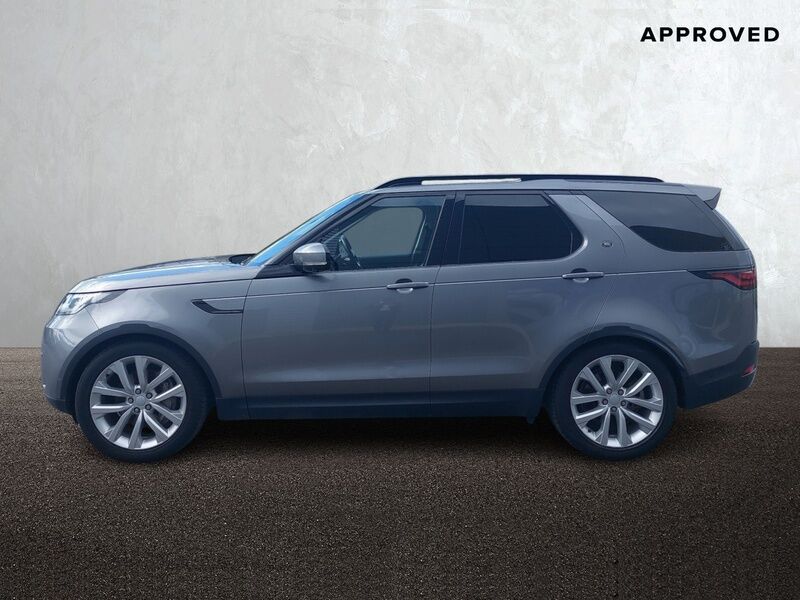 More views of Land Rover Discovery