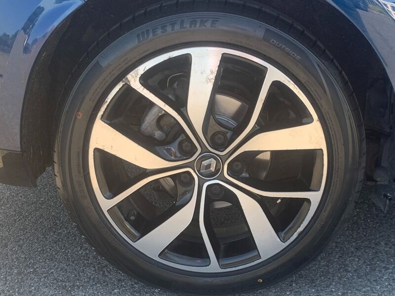 More views of Renault Megane