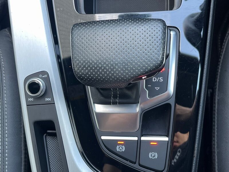 More views of Audi A4