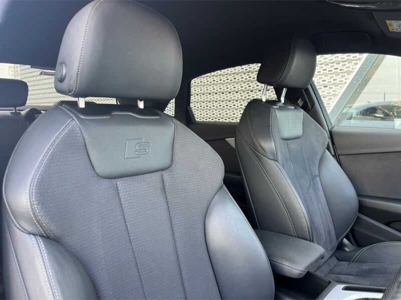 More views of Audi A4