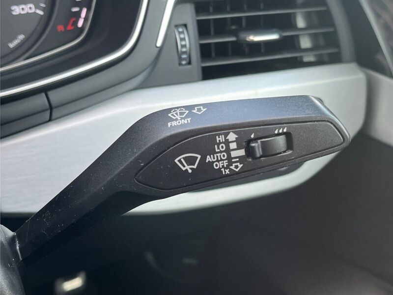 More views of Audi A4