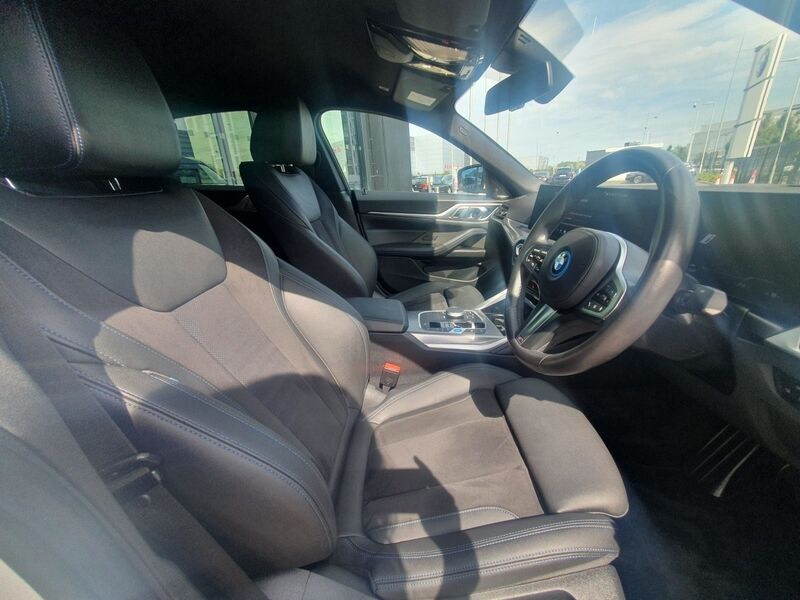 More views of BMW i4