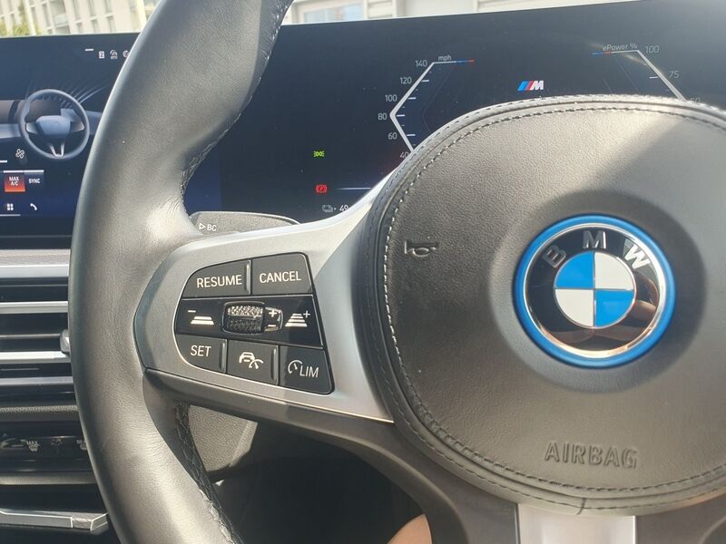 More views of BMW i4