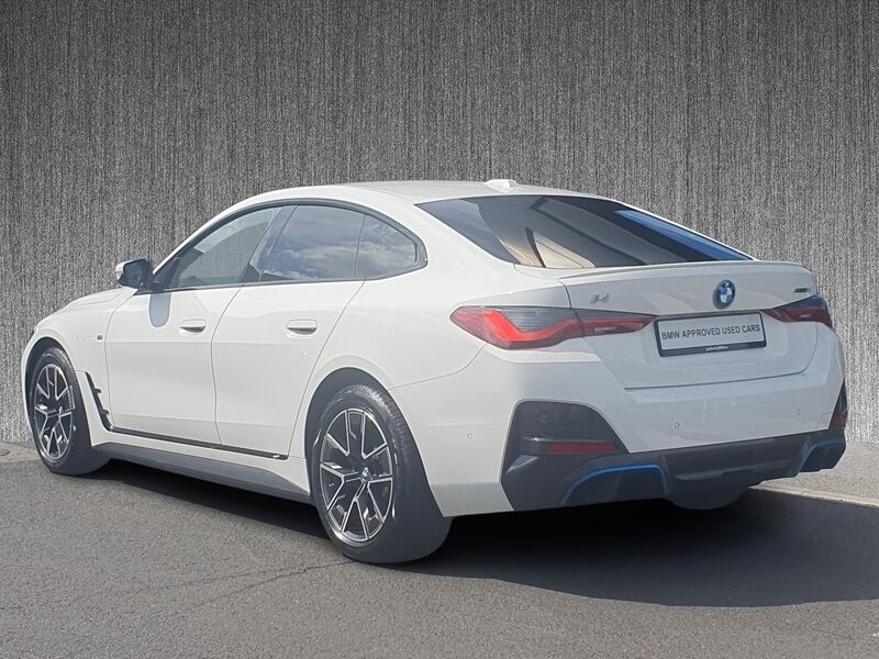 More views of BMW i4