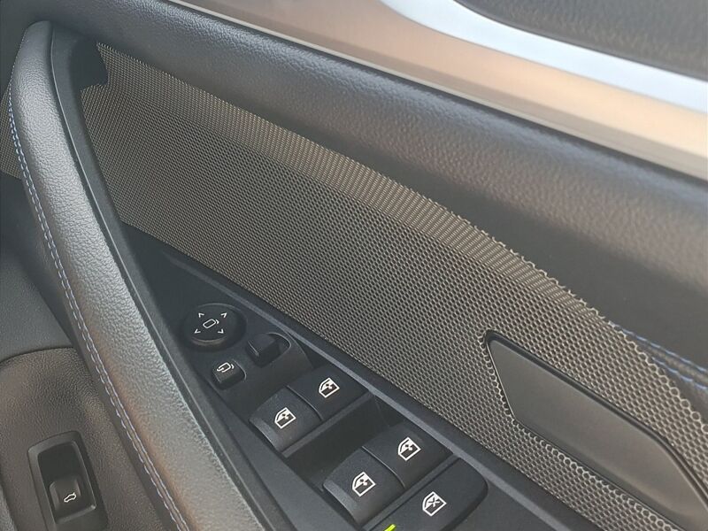 More views of BMW i4