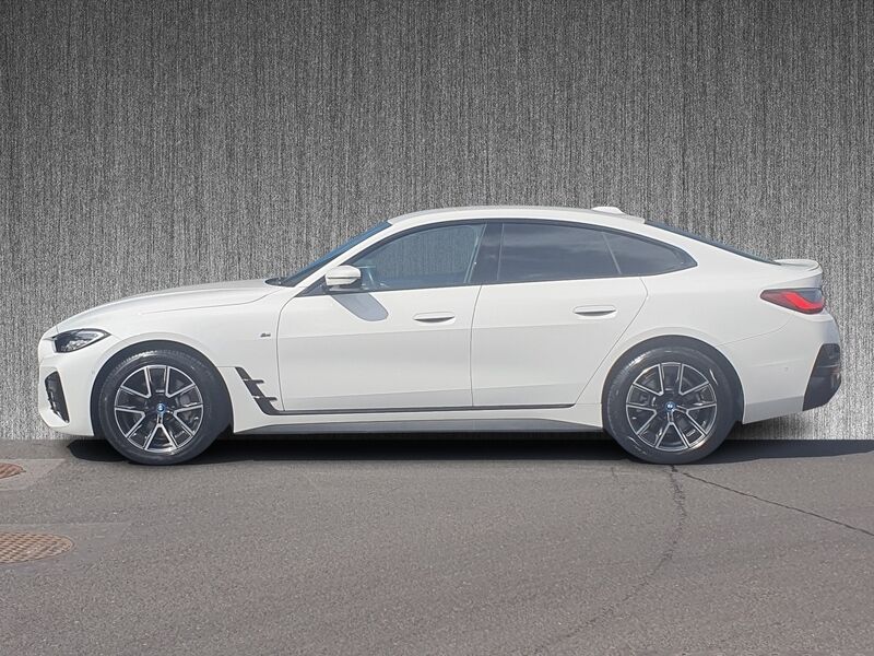 More views of BMW i4