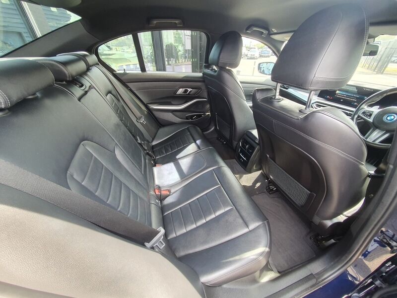 More views of BMW 3-Series