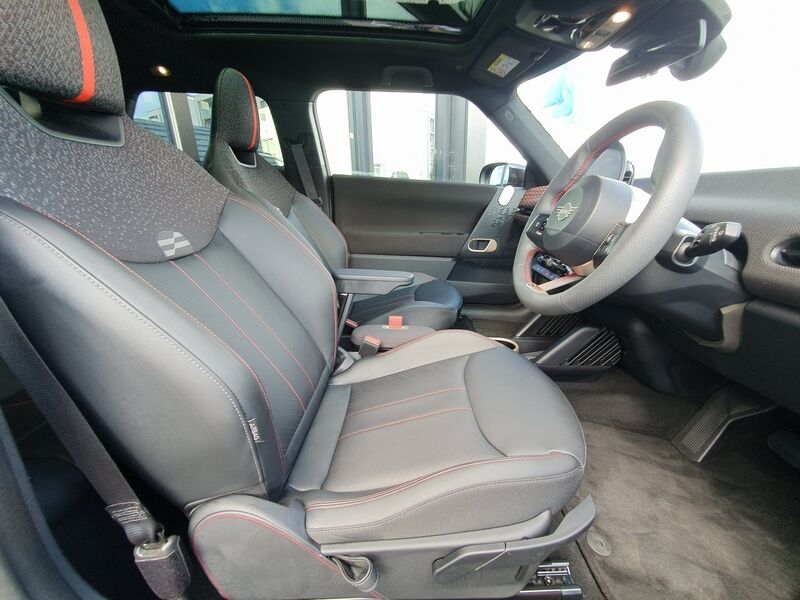 More views of Mini Cooper