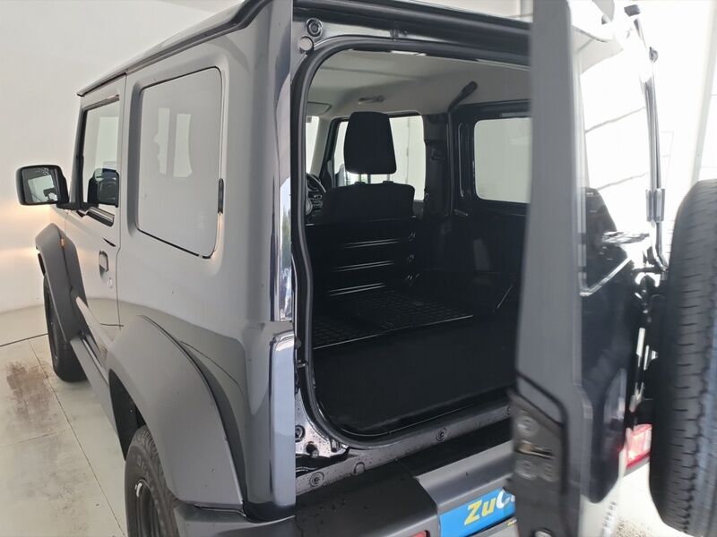 More views of Suzuki Jimny