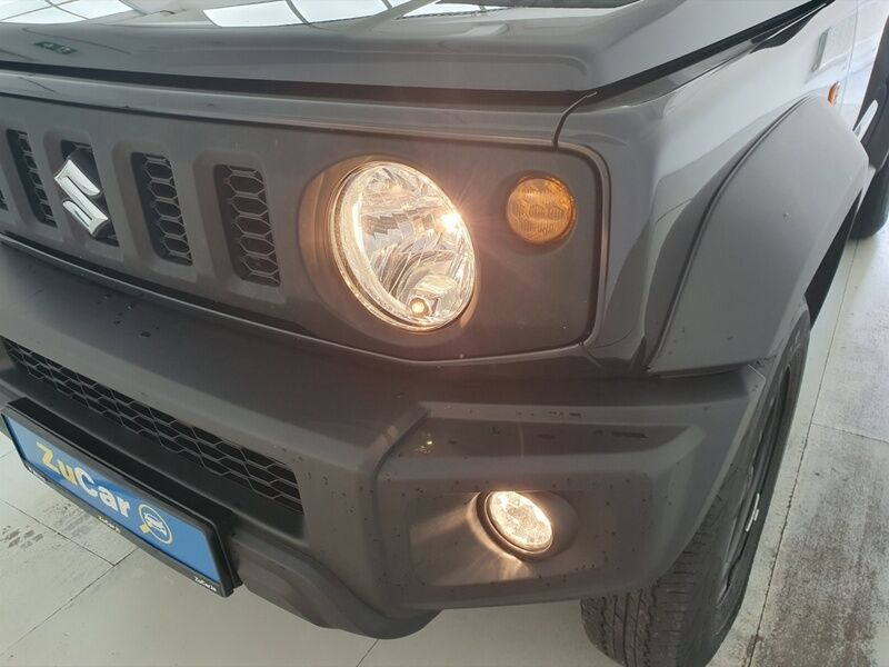 More views of Suzuki Jimny