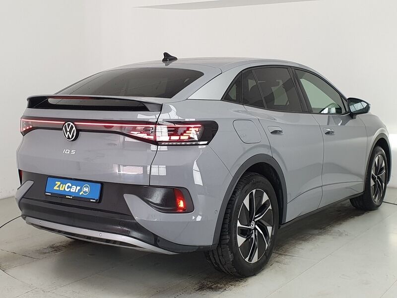 More views of Volkswagen ID.5