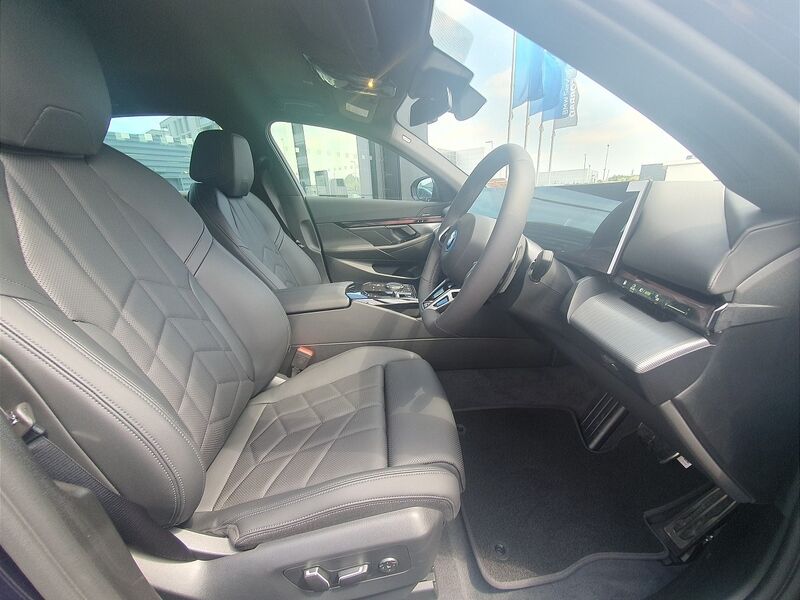 More views of BMW 5-Series