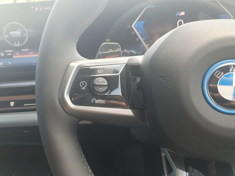 More views of BMW 5-Series