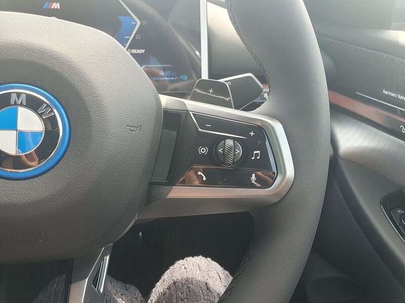 More views of BMW 5-Series